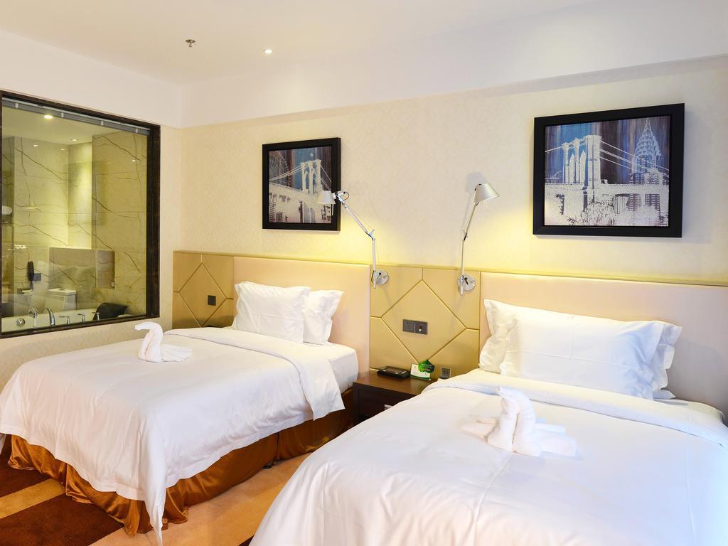 Xiamen Discovery Hotel Room photo